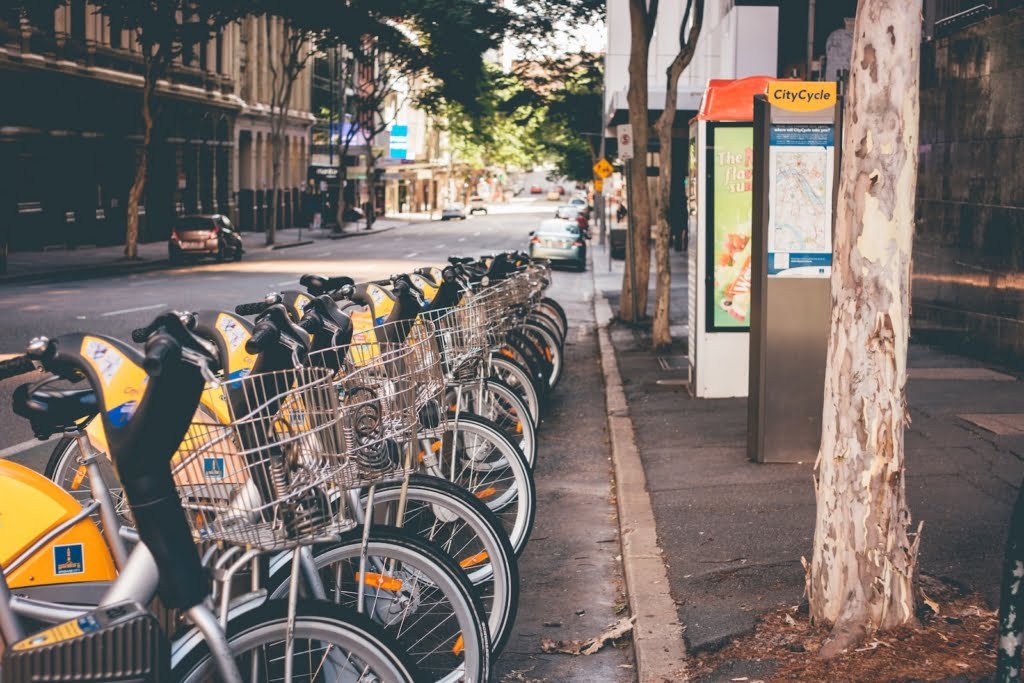 A importância do turismo sustentável para melhorar a qualidade de vida nas cidades litorâneas.