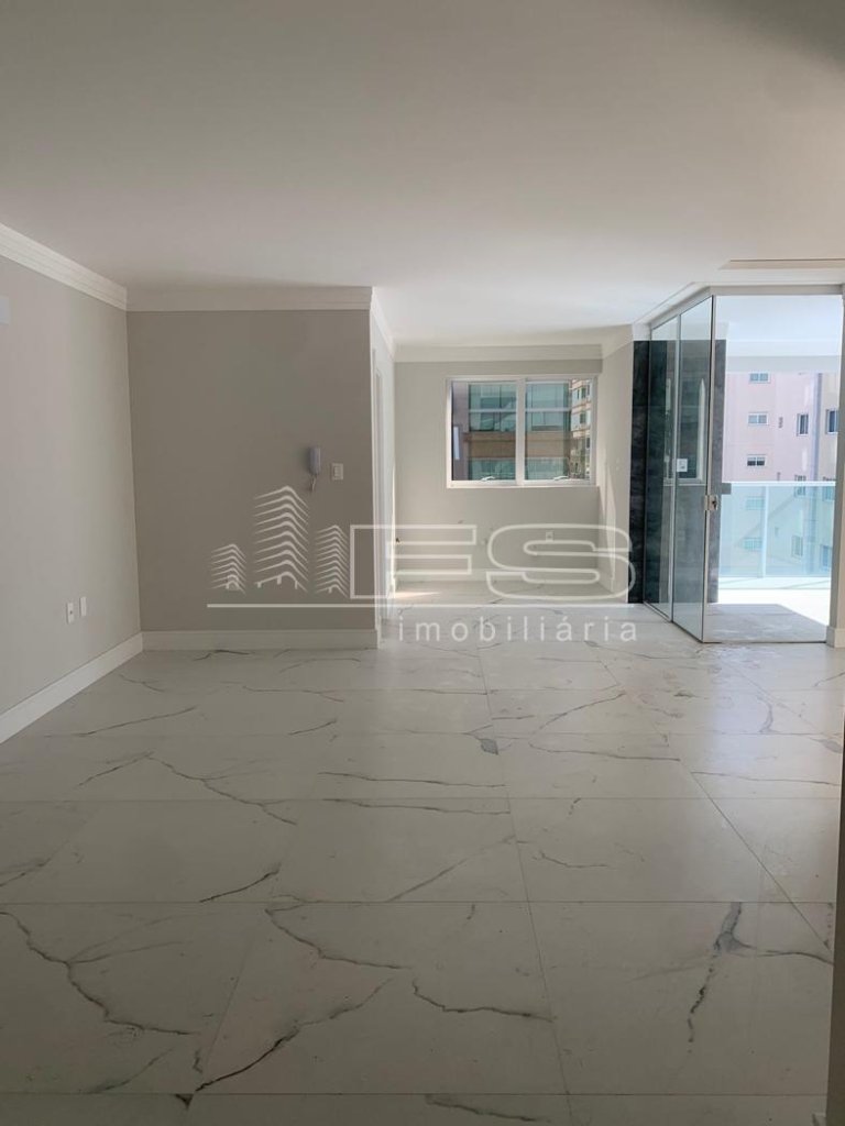  Vernon Classic, 3 suítes, Meia Praia, Itapema – SC