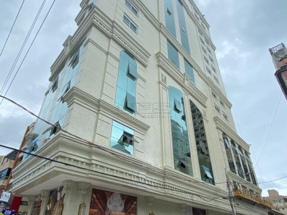 v4195 1 4195 - Magnum Home, 4 suítes, Meia Praia, Itapema - SC